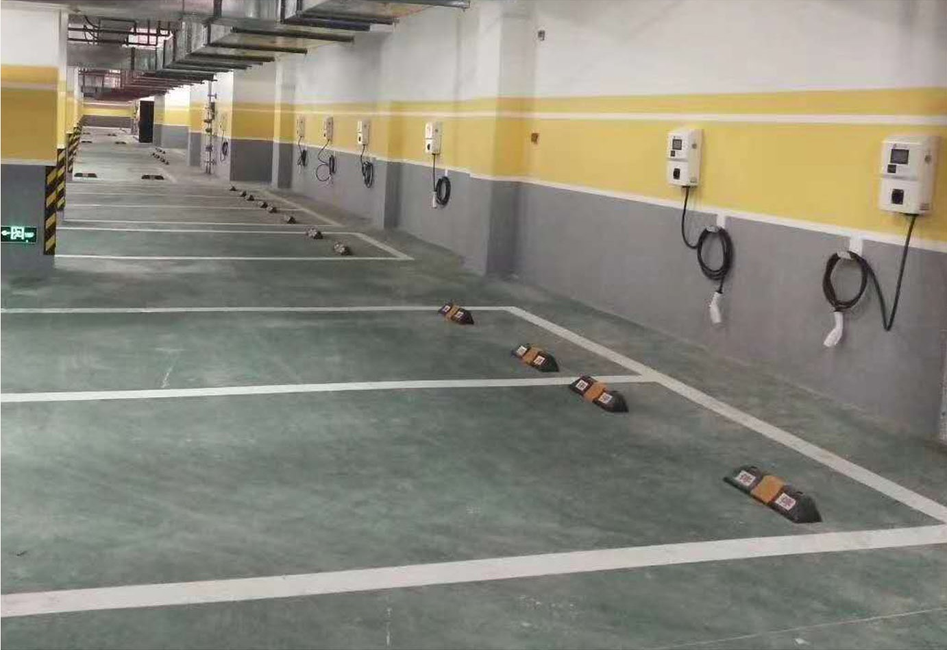 交流汽车充电桩 交流国标7KW 案例3